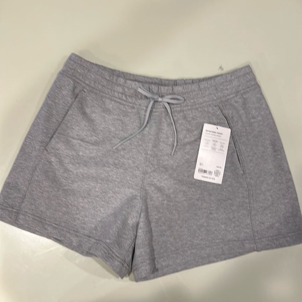 NWT Retroterry Short